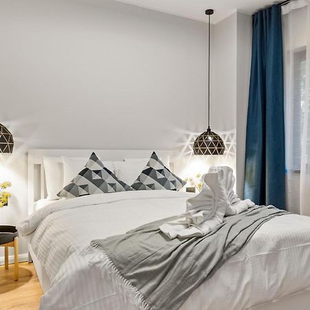 Tova Pearl Ultracentral - Romana Square Subway Apartment Bucureşti Exterior foto